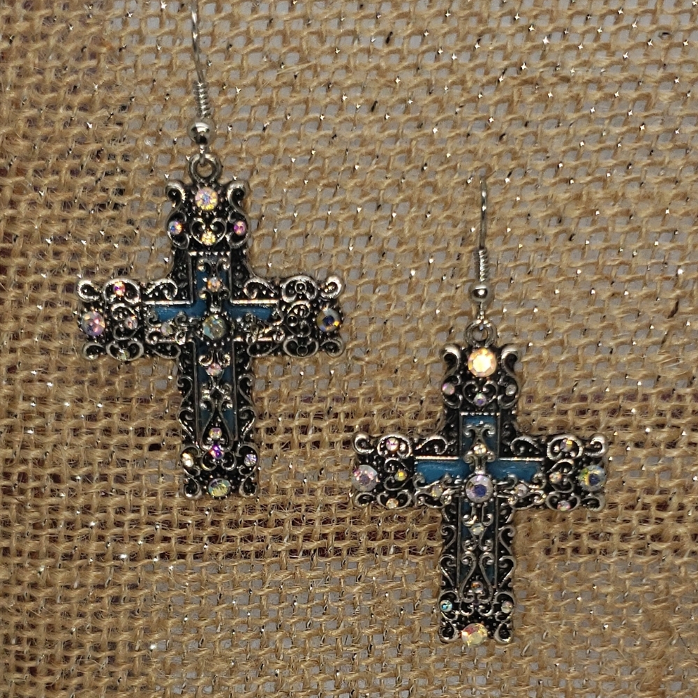 ✔️Cross earrings